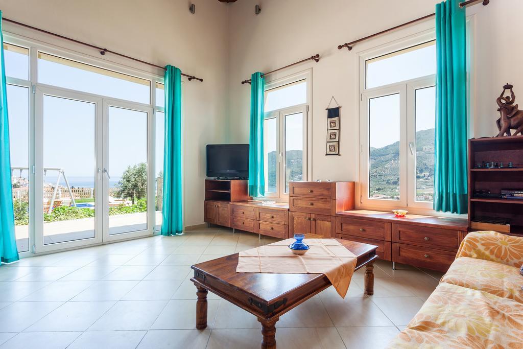 Villa Anatoli Skopelos Town Room photo